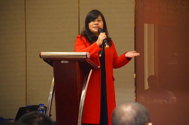 董事長熊慶玉小姐宣布對公司組織架構(gòu)的調(diào)整及溝通機制的創(chuàng)新